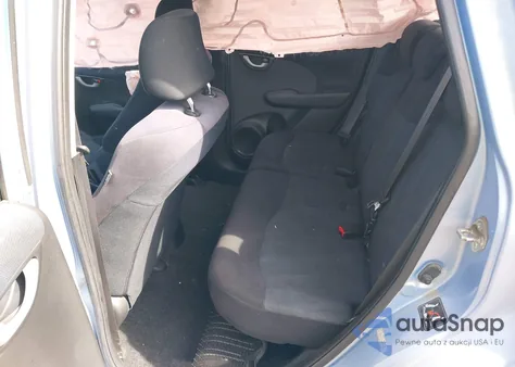 2010 Honda Fit Sport из США, поврежденный, VIN JHMGE8G44AS002281